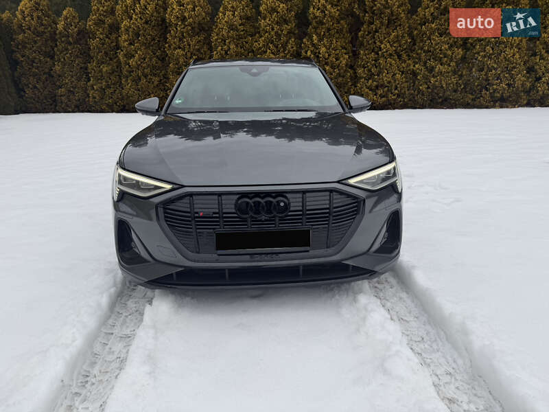 Внедорожник / Кроссовер Audi e-tron 2020 в Львове фото 2 Внедорожник / Кроссовер Audi e-tron 2020 в Львове