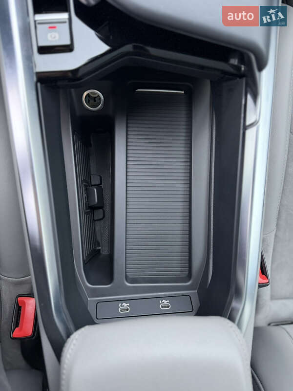 Внедорожник / Кроссовер Audi e-tron 2020 в Львове фото 47 Внедорожник / Кроссовер Audi e-tron 2020 в Львове