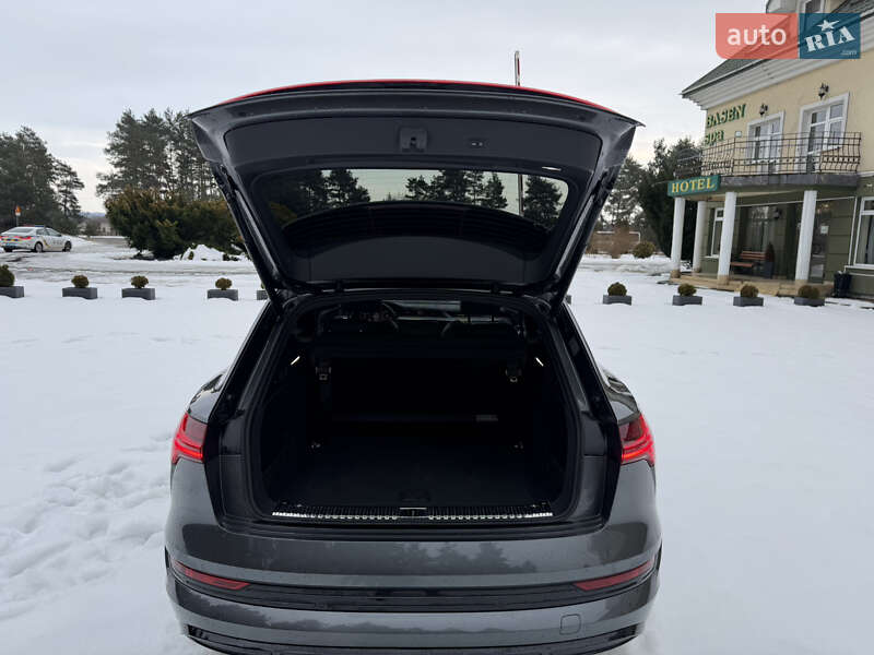 Внедорожник / Кроссовер Audi e-tron 2020 в Львове фото 61 Внедорожник / Кроссовер Audi e-tron 2020 в Львове
