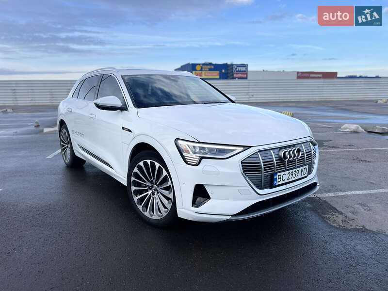 Внедорожник / Кроссовер Audi e-tron 2019 в Львове