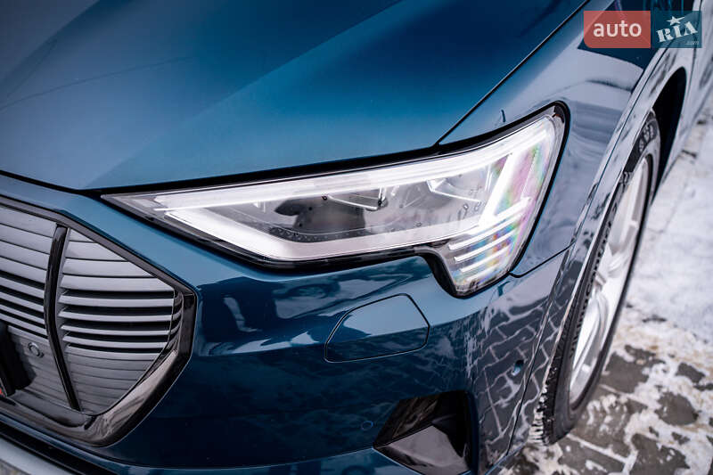 Позашляховик / Кросовер Audi e-tron 2021 в Луцьку фото 23 Позашляховик / Кросовер Audi e-tron 2021 в Луцьку