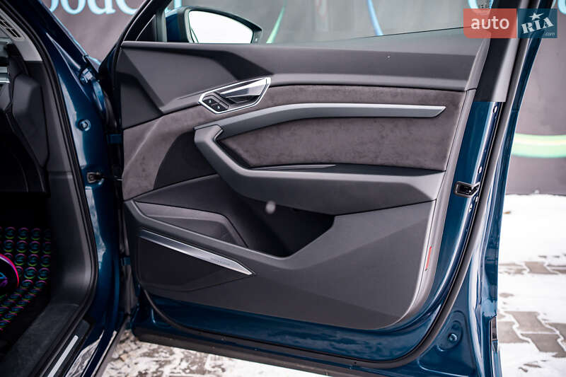 Позашляховик / Кросовер Audi e-tron 2021 в Луцьку фото 66 Позашляховик / Кросовер Audi e-tron 2021 в Луцьку