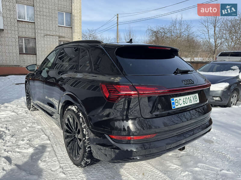 Внедорожник / Кроссовер Audi e-tron 2019 в Львове