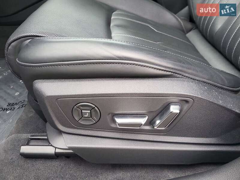 Позашляховик / Кросовер Audi e-tron 2022 в Львові