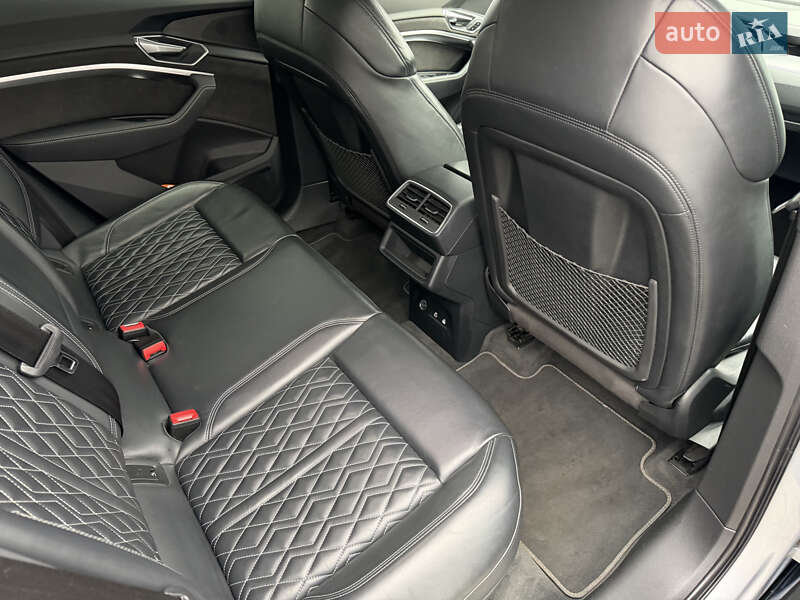 Внедорожник / Кроссовер Audi e-tron 2021 в Мукачево фото 18 Внедорожник / Кроссовер Audi e-tron 2021 в Мукачево