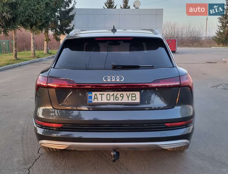 Внедорожник / Кроссовер Audi e-tron 2020 в Коломые