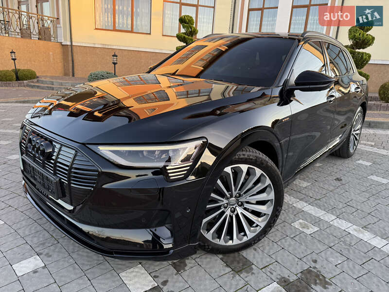 Позашляховик / Кросовер Audi e-tron 2019 в Трускавці фото 28 Позашляховик / Кросовер Audi e-tron 2019 в Трускавці