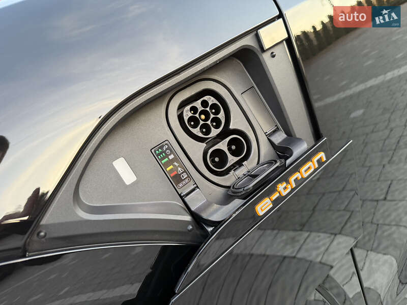 Позашляховик / Кросовер Audi e-tron 2019 в Трускавці фото 31 Позашляховик / Кросовер Audi e-tron 2019 в Трускавці
