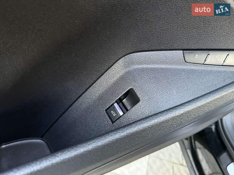 Позашляховик / Кросовер Audi e-tron 2019 в Трускавці фото 64 Позашляховик / Кросовер Audi e-tron 2019 в Трускавці