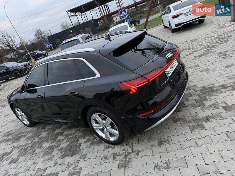 Внедорожник / Кроссовер Audi e-tron 2019 в Ужгороде фото 10 Внедорожник / Кроссовер Audi e-tron 2019 в Ужгороде