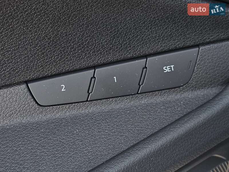 Внедорожник / Кроссовер Audi e-tron 2021 в Киеве фото 26 Внедорожник / Кроссовер Audi e-tron 2021 в Киеве