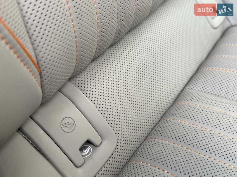 Внедорожник / Кроссовер Audi e-tron 2018 в Ровно фото 95 Внедорожник / Кроссовер Audi e-tron 2018 в Ровно