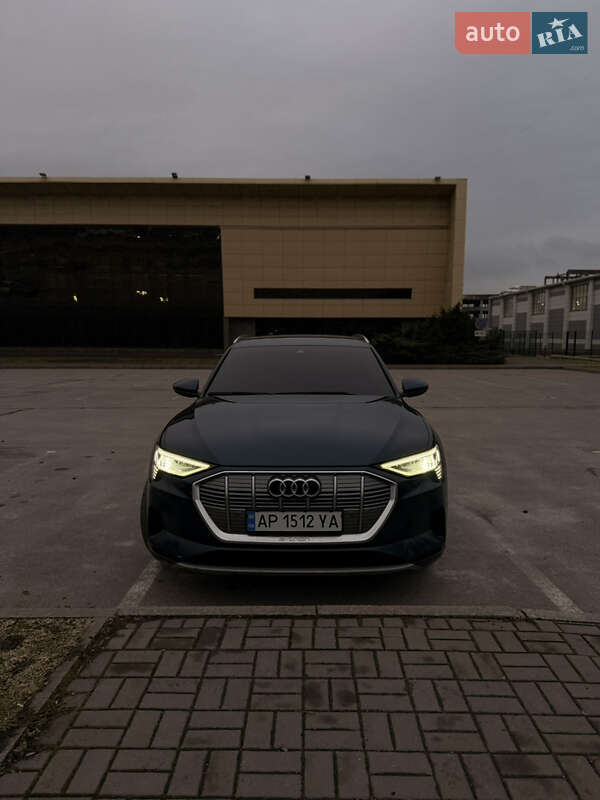 Позашляховик / Кросовер Audi e-tron 2020 в Запоріжжі фото 9 Позашляховик / Кросовер Audi e-tron 2020 в Запоріжжі