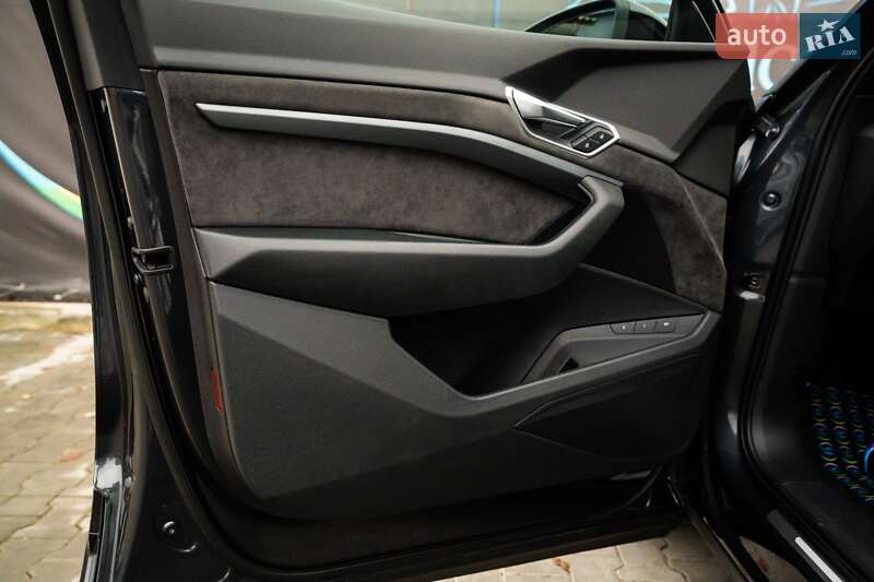 Внедорожник / Кроссовер Audi e-tron 2020 в Луцке фото 57 Внедорожник / Кроссовер Audi e-tron 2020 в Луцке