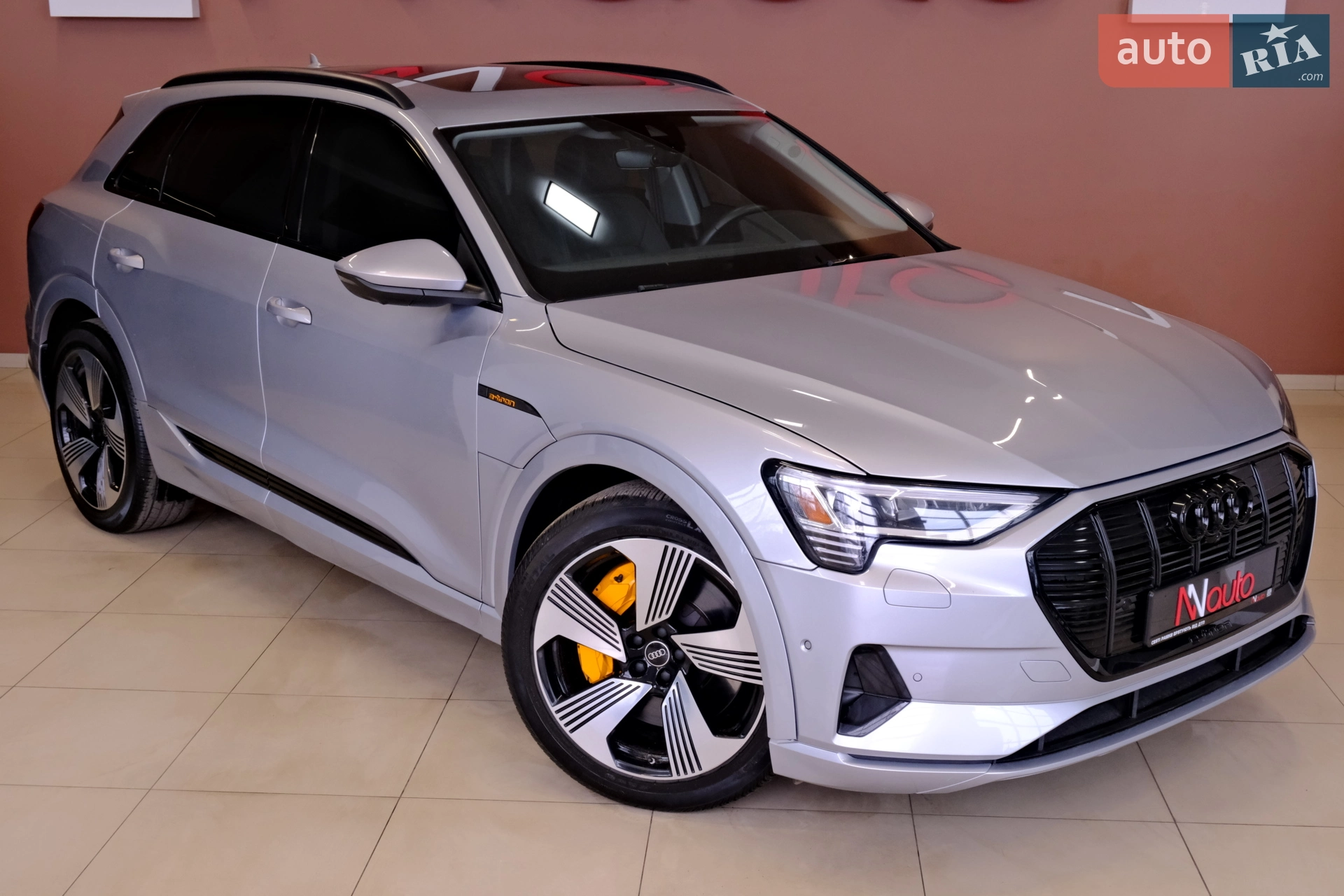2022 Audi e-tron - мініатюра 8