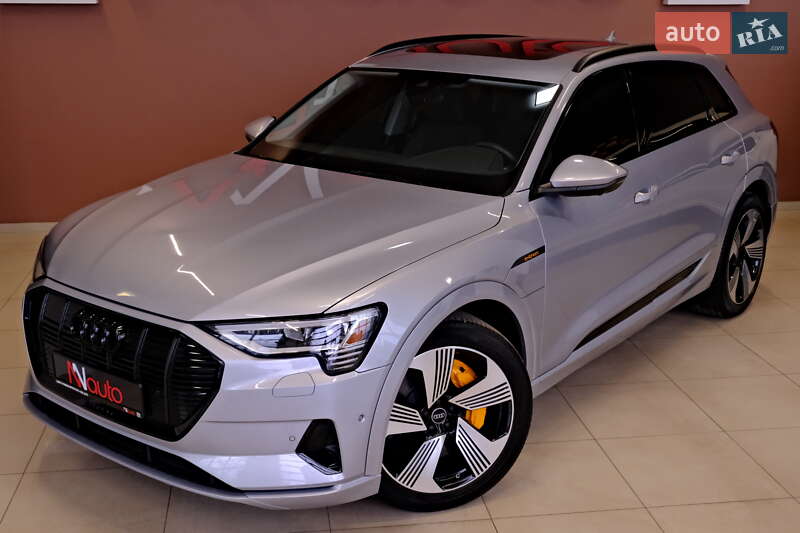Внедорожник / Кроссовер Audi e-tron 2022 в Одессе