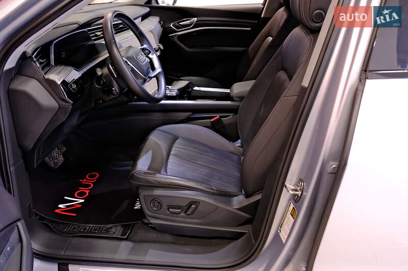 Внедорожник / Кроссовер Audi e-tron 2022 в Одессе