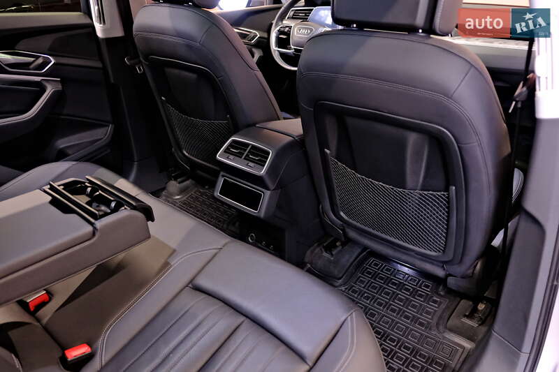 Внедорожник / Кроссовер Audi e-tron 2022 в Одессе