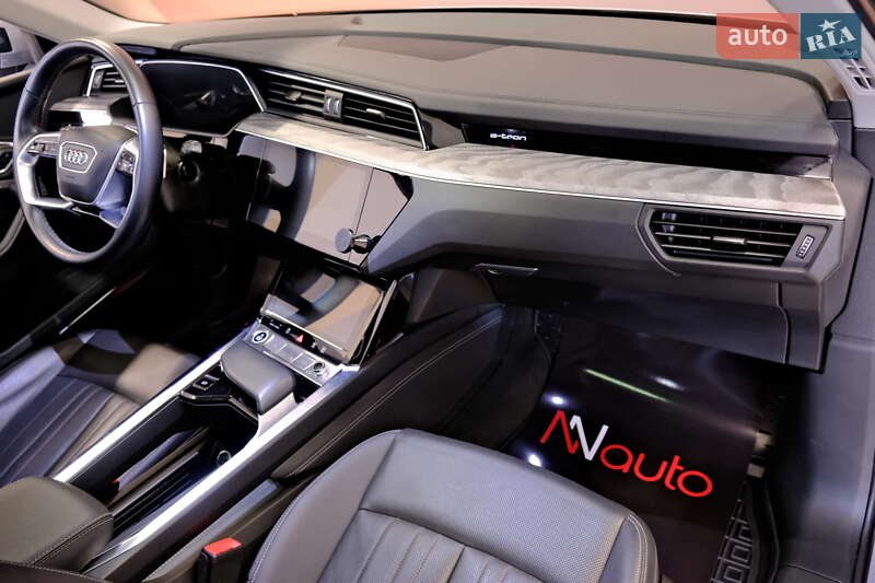 Внедорожник / Кроссовер Audi e-tron 2022 в Одессе