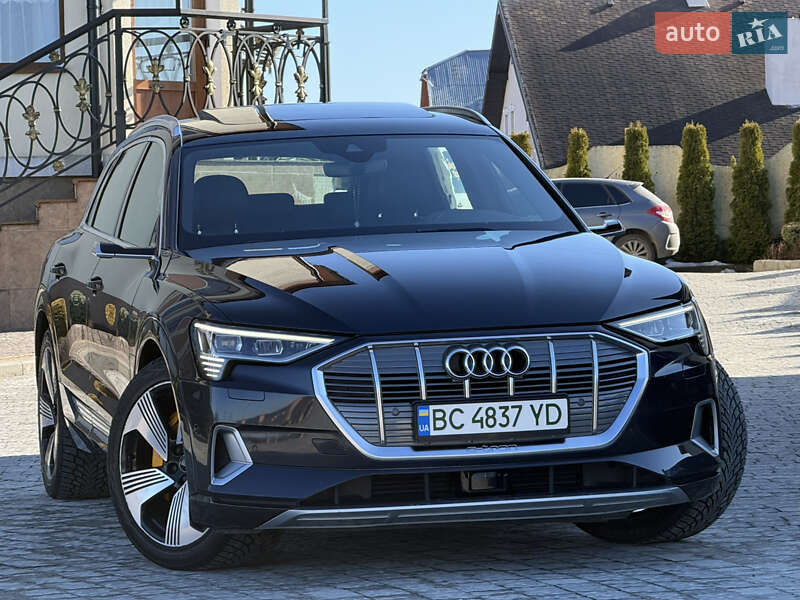 Позашляховик / Кросовер Audi e-tron 2018 в Трускавці фото 3 Позашляховик / Кросовер Audi e-tron 2018 в Трускавці