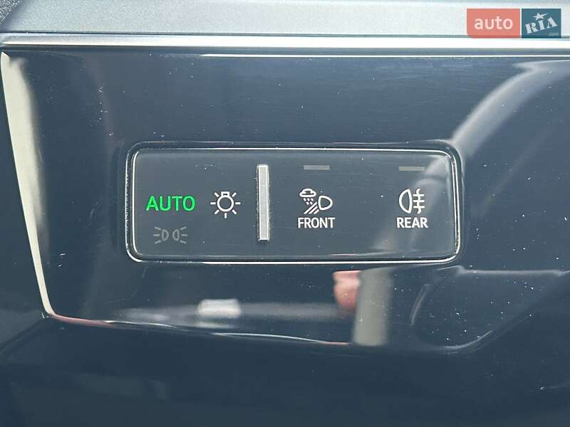 Позашляховик / Кросовер Audi e-tron 2020 в Одесі