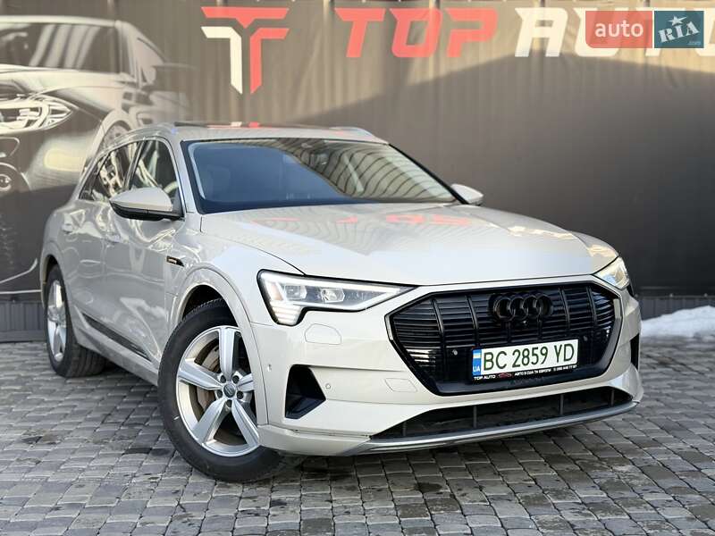 Позашляховик / Кросовер Audi e-tron 2019 в Львові фото 8 Позашляховик / Кросовер Audi e-tron 2019 в Львові
