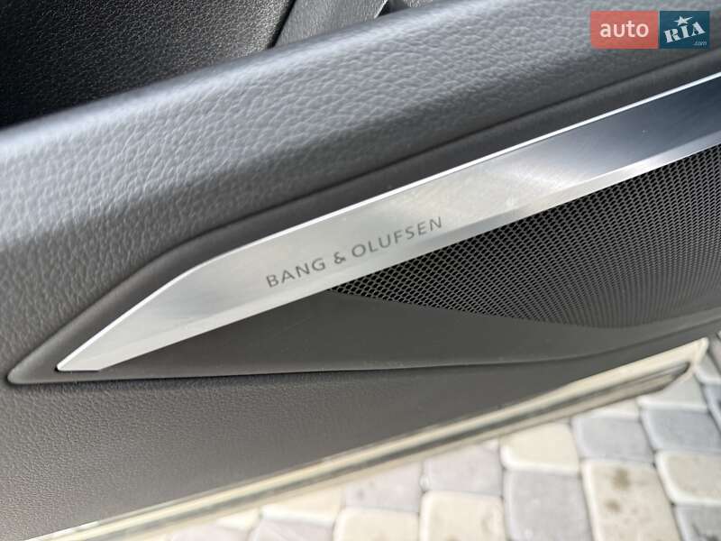 Позашляховик / Кросовер Audi e-tron 2019 в Львові фото 28 Позашляховик / Кросовер Audi e-tron 2019 в Львові