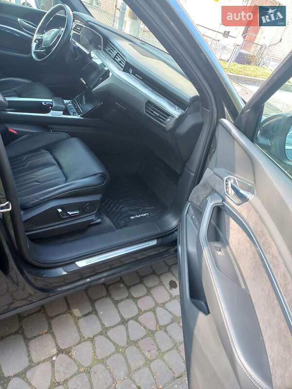 Позашляховик / Кросовер Audi e-tron 2019 в Луцьку