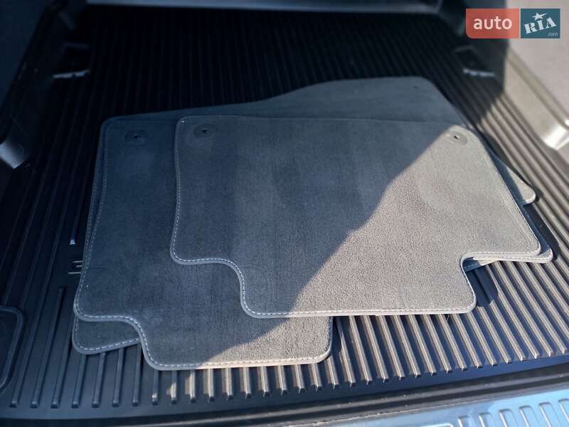 Позашляховик / Кросовер Audi e-tron 2019 в Луцьку