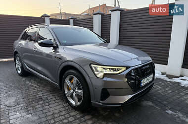 Внедорожник / Кроссовер Audi e-tron 2022 в Луцке