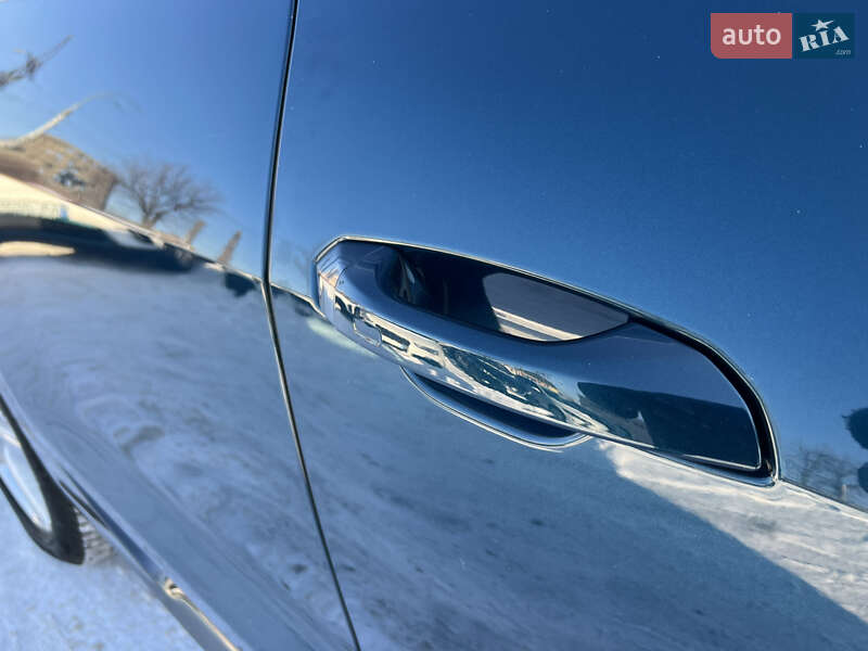 Позашляховик / Кросовер Audi e-tron 2020 в Києві