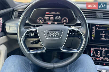 Внедорожник / Кроссовер Audi e-tron 2019 в Киеве