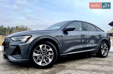 Позашляховик / Кросовер Audi e-tron 2020 в Переяславі