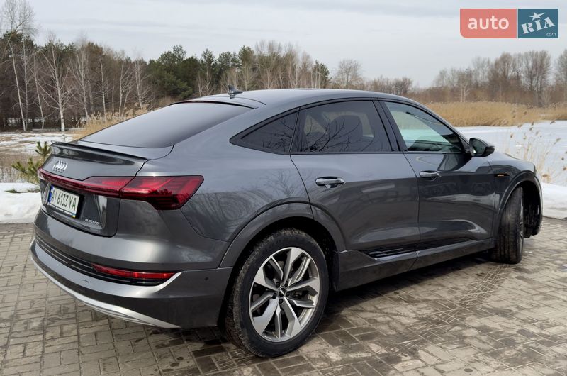 Позашляховик / Кросовер Audi e-tron 2020 в Переяславі
