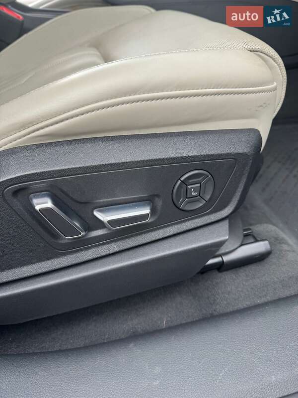 Позашляховик / Кросовер Audi e-tron 2019 в Києві