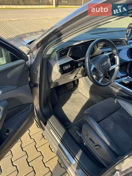 Внедорожник / Кроссовер Audi e-tron 2021 в Ивано-Франковске