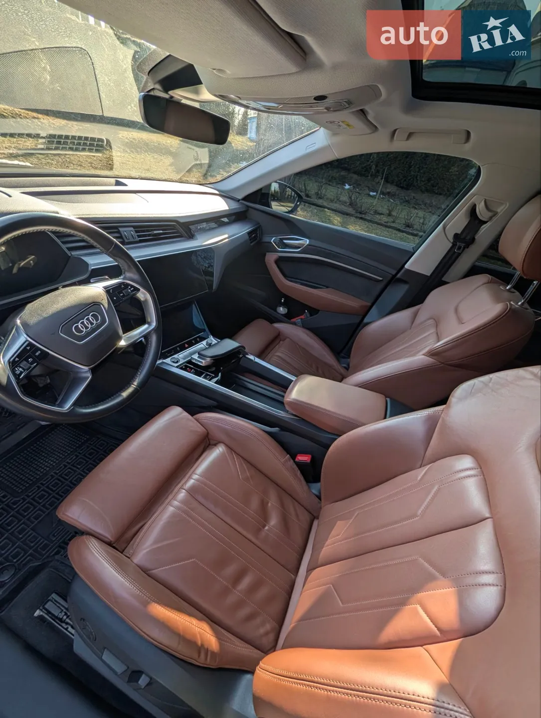 2020 Audi e-tron - мініатюра 36
