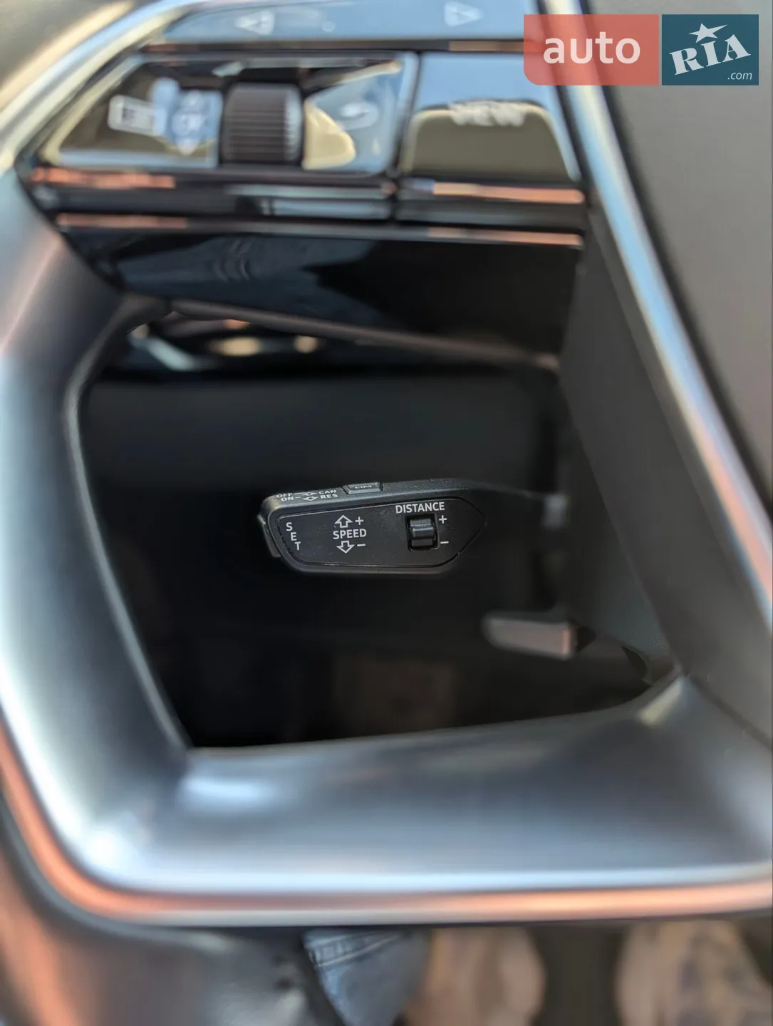 2020 Audi e-tron - мініатюра 50