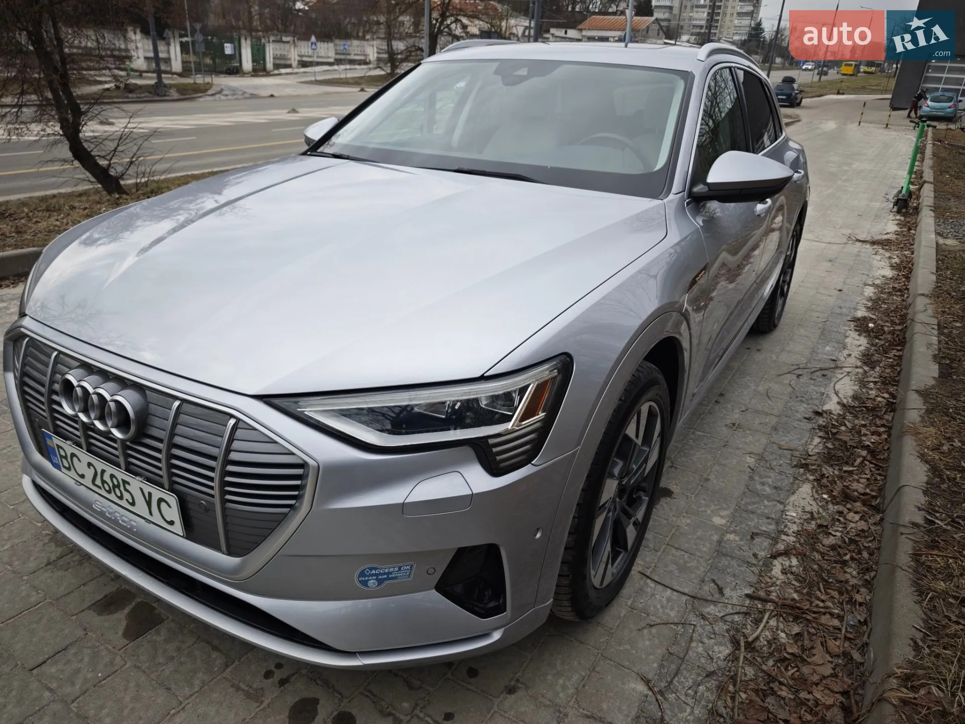 2021 Audi e-tron - мініатюра 2