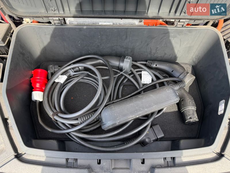 Позашляховик / Кросовер Audi e-tron 2020 в Луцьку