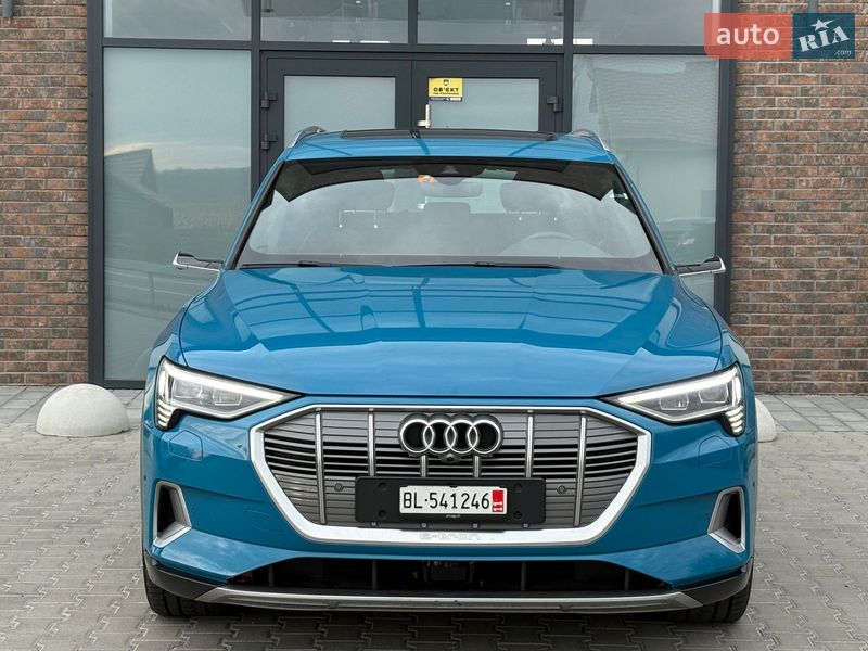 Внедорожник / Кроссовер Audi e-tron 2019 в Тернополе