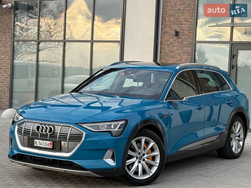 Внедорожник / Кроссовер Audi e-tron 2019 в Тернополе