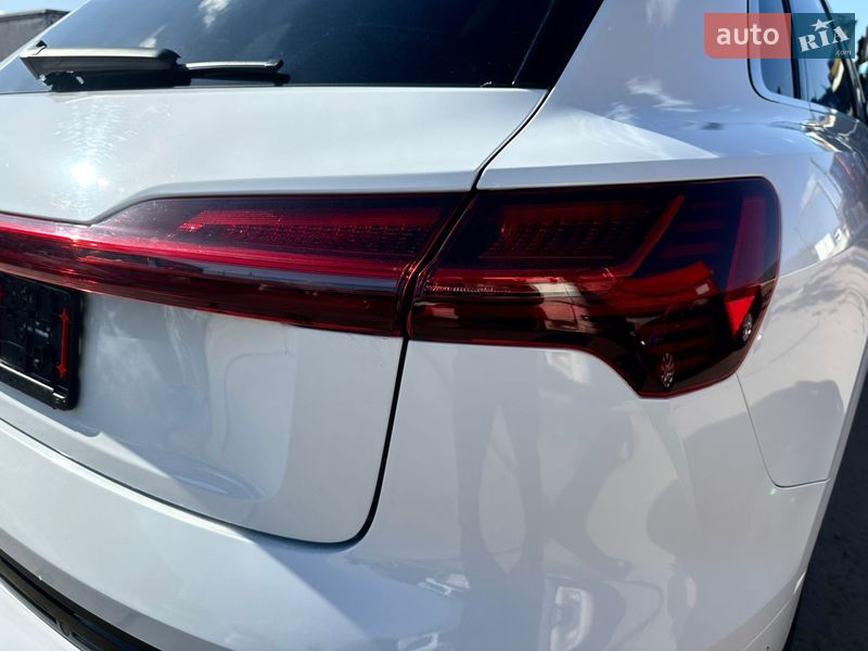 Внедорожник / Кроссовер Audi e-tron 2019 в Львове