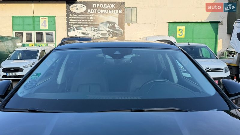 Позашляховик / Кросовер Audi e-tron 2022 в Луцьку