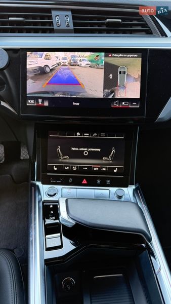 Позашляховик / Кросовер Audi e-tron 2022 в Луцьку
