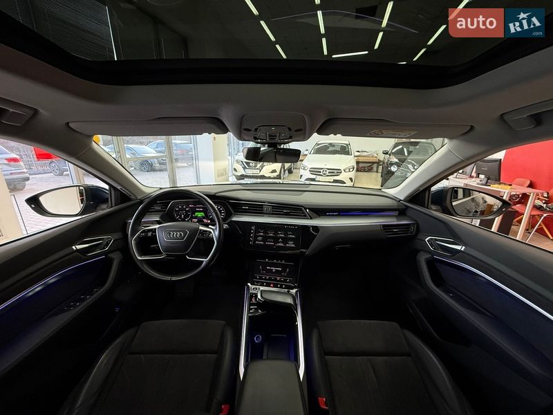 Внедорожник / Кроссовер Audi e-tron 2020 в Черновцах