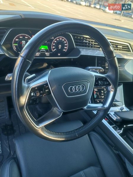 Внедорожник / Кроссовер Audi e-tron 2020 в Киеве
