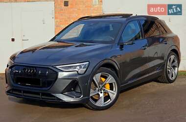 Позашляховик / Кросовер Audi e-tron 2022 в Житомирі