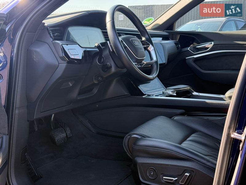 Позашляховик / Кросовер Audi e-tron 2020 в Луцьку