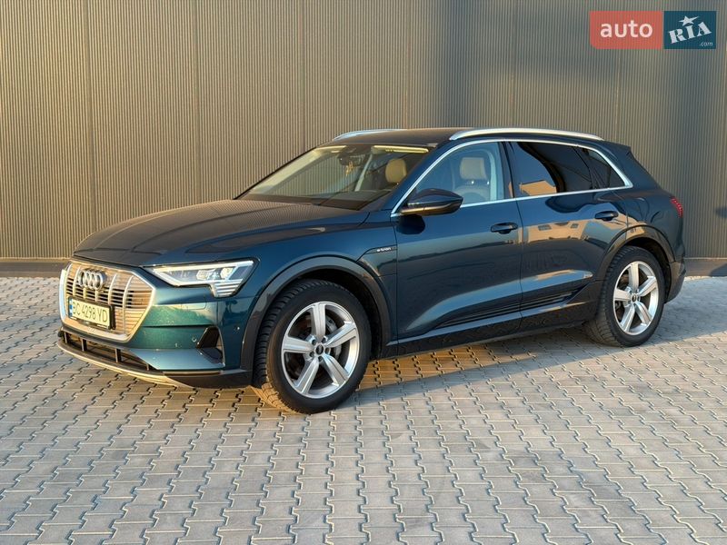 Audi e-tron 2021